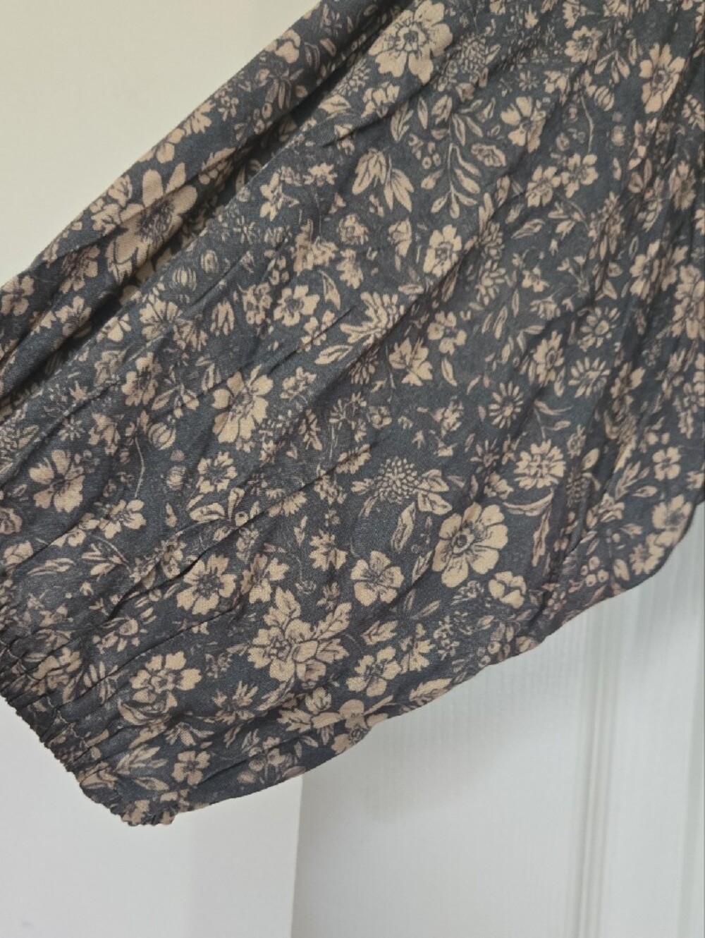 Bohemian Floral Tiered Maxi Dress - Beige & Blue..Natural LIFE..NWT - Picture 3 of 13